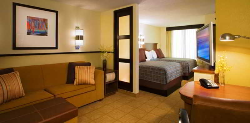 Hyatt Place Chantilly Dulles Airport South Exterior photo